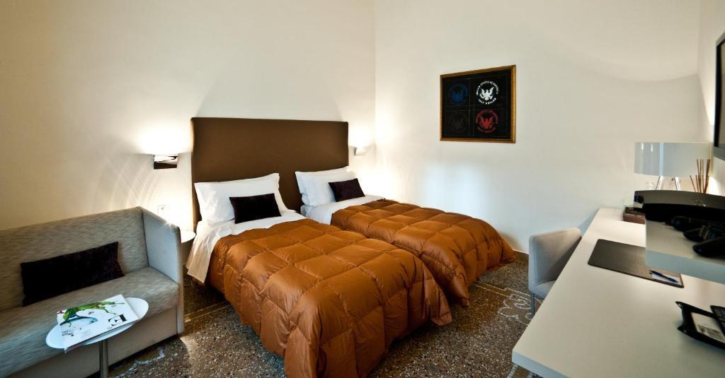 Town House Cavour Bed & Breakfast Reggio di Calabria Rom bilde