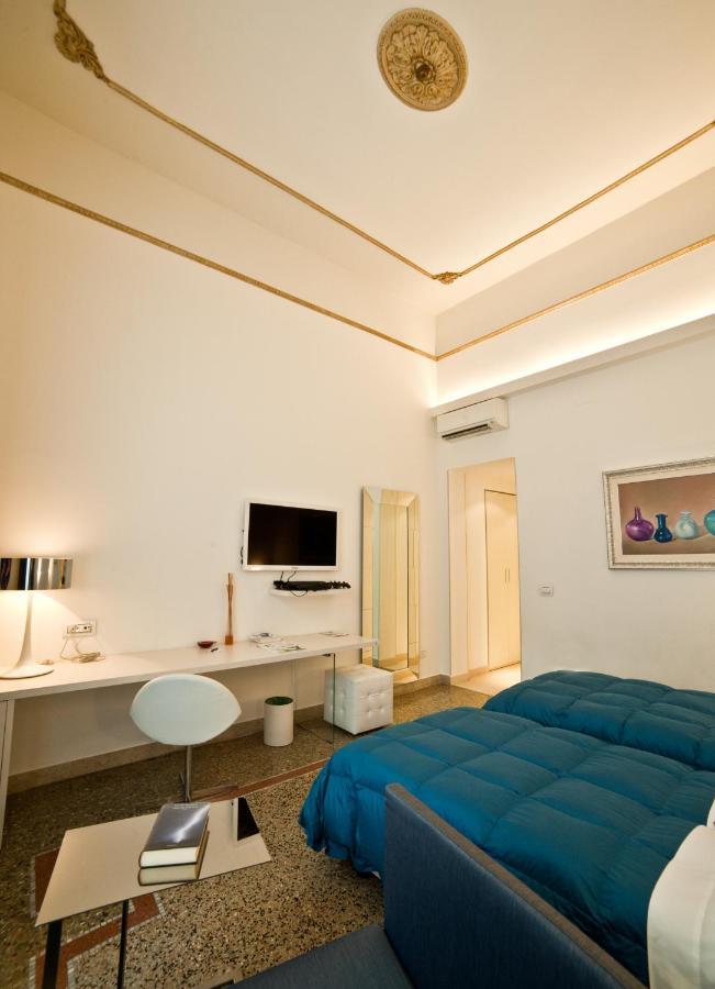 Town House Cavour Bed & Breakfast Reggio di Calabria Eksteriør bilde