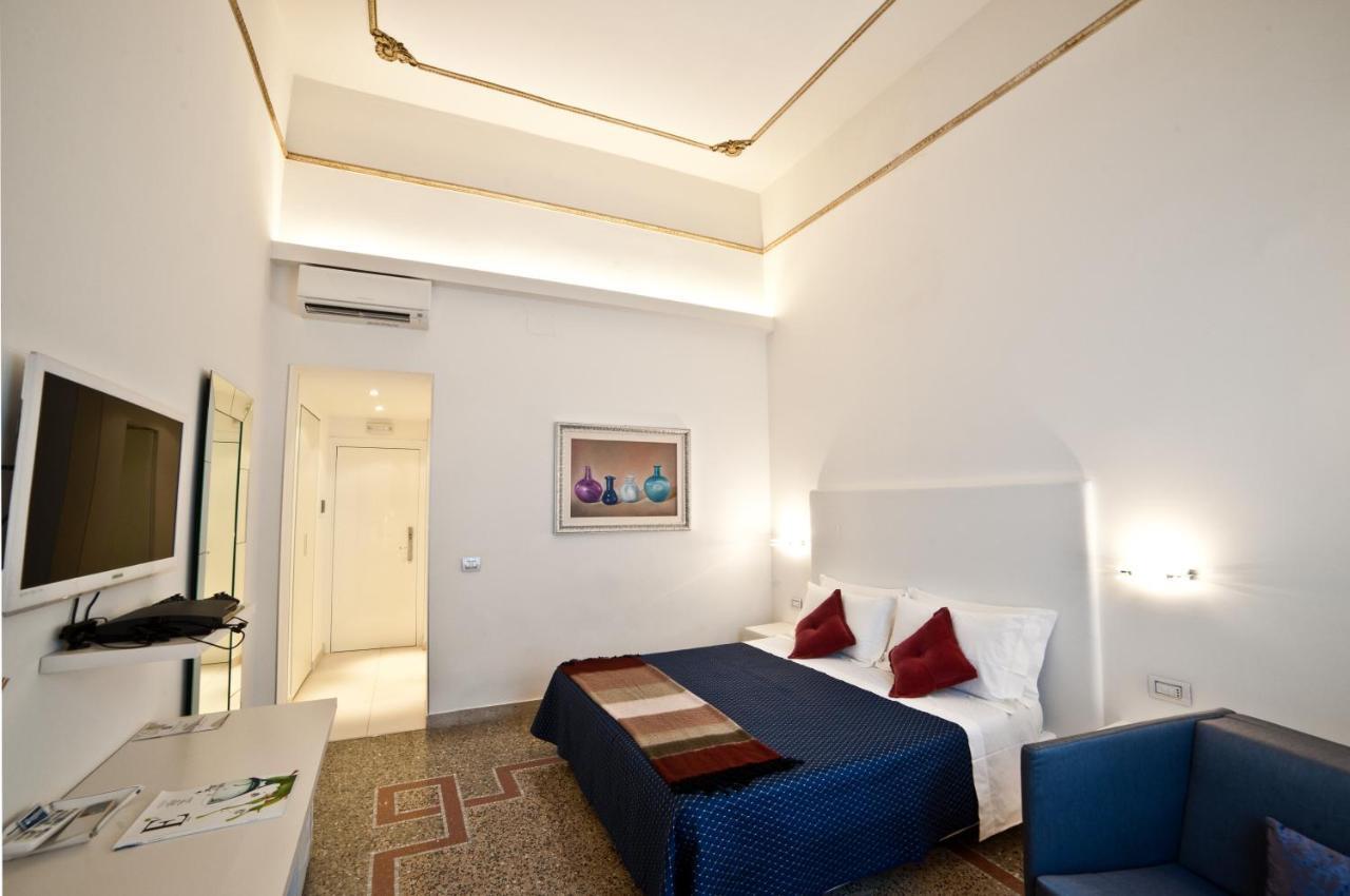 Town House Cavour Bed & Breakfast Reggio di Calabria Rom bilde